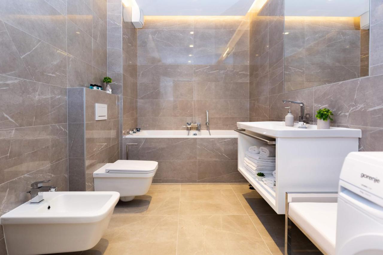 Shell Luxury Residences With Pool And Whirlpool *